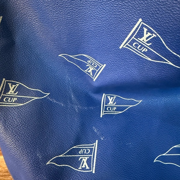 LOUIS VUITTON LV Cup Sac Marine - Picture 4 of 13